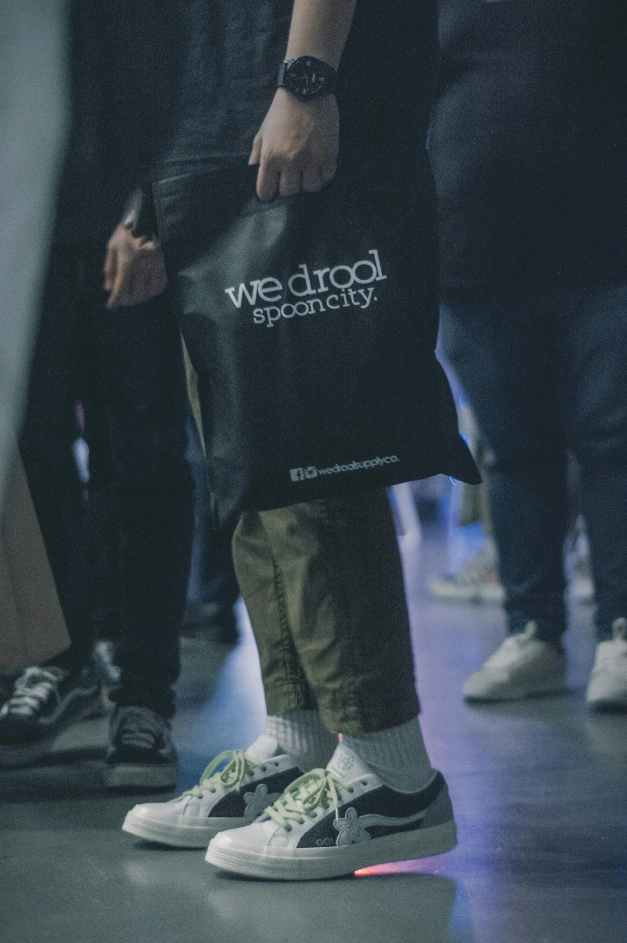 Premium packaging accessories for branded clothing